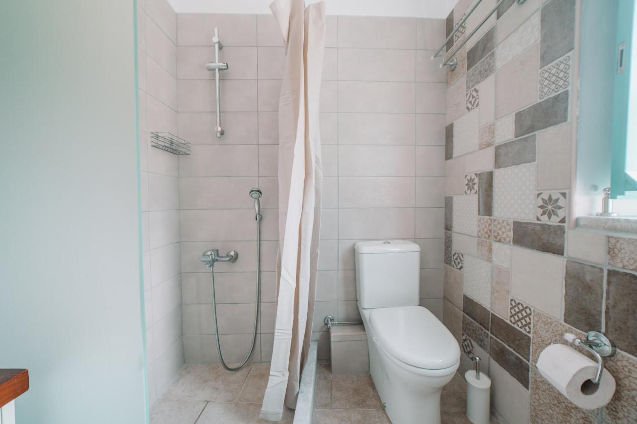 George Seafront Suites Neo Oitilo Екстер'єр фото